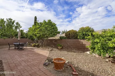 8586 S Dubloon Way, Tucson, AZ 85756
