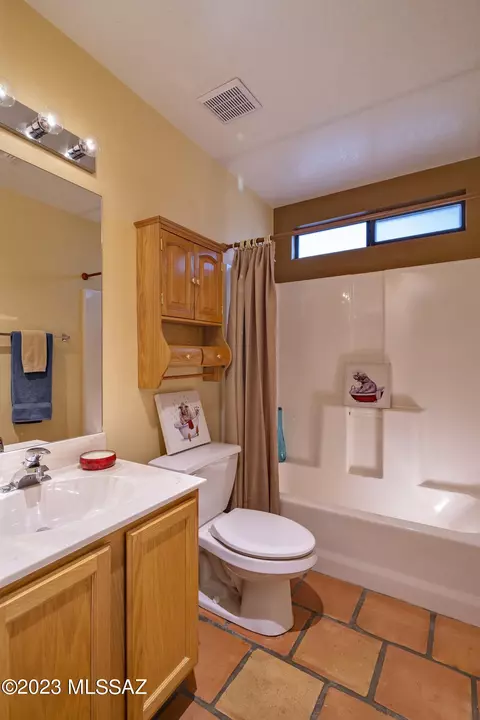 8586 S Dubloon Way, Tucson, AZ 85756 photo 16