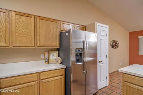 8586 S Dubloon Way, Tucson, AZ 85756 photo 5