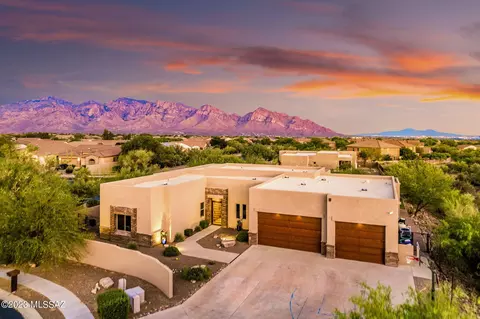 13105 N La Canada Dr, Oro Valley, AZ 85755
