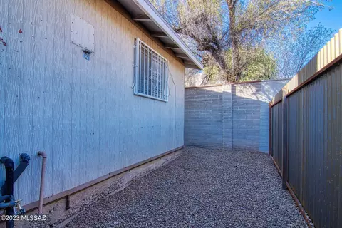 892 E Glenn St, Tucson, AZ 85719 photo 35