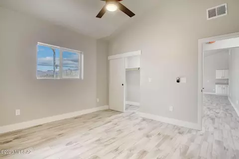 892 E Glenn St, Tucson, AZ 85719 photo 17