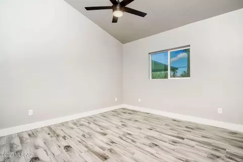 892 E Glenn St, Tucson, AZ 85719 photo 15
