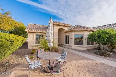 61742 E Redwood Dr, Tucson, AZ 85739