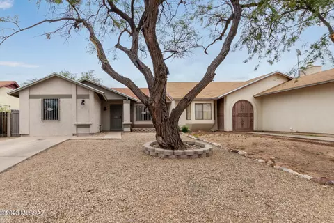 4857 S Joshua Tree Dr, Tucson, AZ 85730