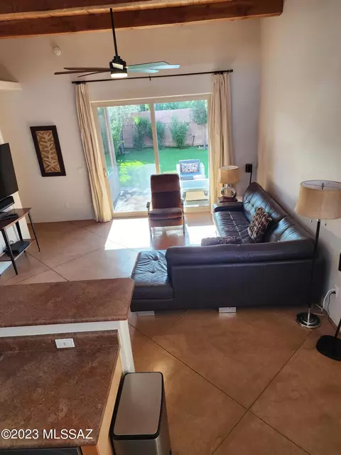 7664 E Sierra Park Loop, Tucson, AZ 85710 photo 5