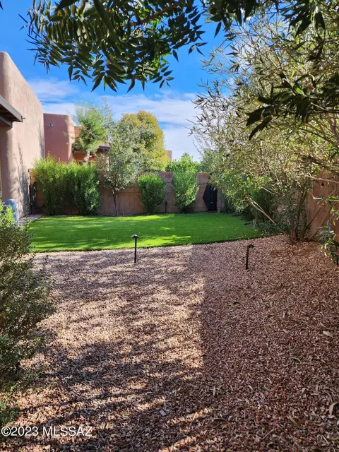 7664 E Sierra Park Loop, Tucson, AZ 85710 photo 15