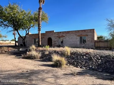 2535 W Ina Rd, Tucson, AZ 85741