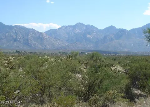 14750 N Desert Rock Dr, Oro Valley, AZ 85755