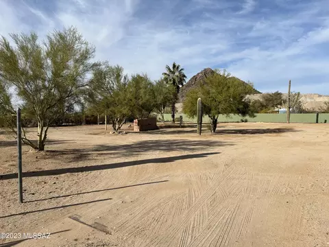 10790 W Massingale Rd, Tucson, AZ 85743