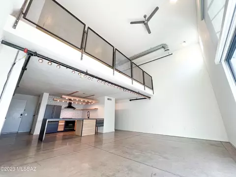 1001 E 17th St #117, Tucson, AZ 85719