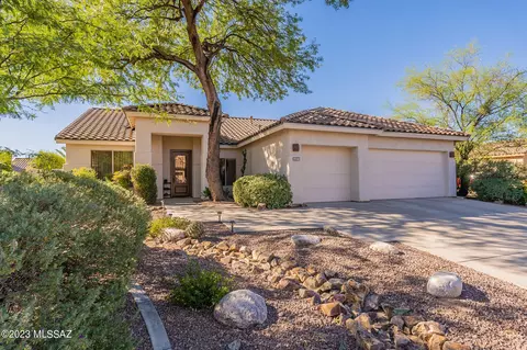 9736 E Rock Ridge Ct, Tucson, AZ 85749