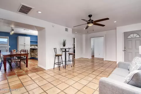 2558 E Hampton St, Tucson, AZ 85716 photo 9