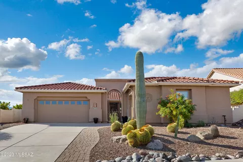 62145 E Amberwood Dr, Tucson, AZ 85739