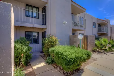6635 E Golf Links Rd #3, Tucson, AZ 85730