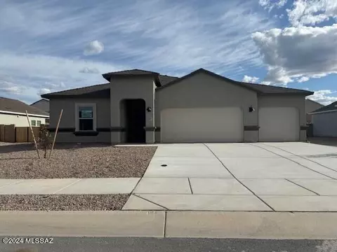 569 W Woodward St, Vail, AZ 85641