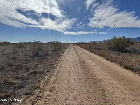 86 E Acre E Downing St, Pearce, AZ 85625 photo 7