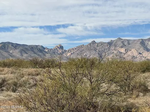 86 E Acre E Downing St, Pearce, AZ 85625
