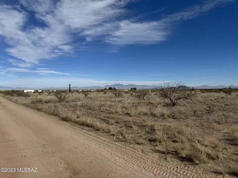 86 E Acre E Downing St, Pearce, AZ 85625 photo 3