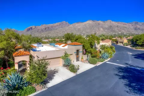 4539 E Red Mesa Dr, Tucson, AZ 85718