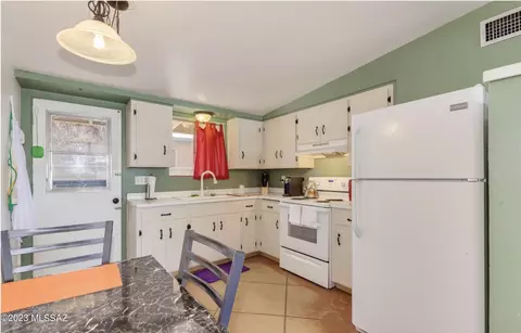 723 E 725 E Freeman Pl, Tucson, AZ 85719 photo 3