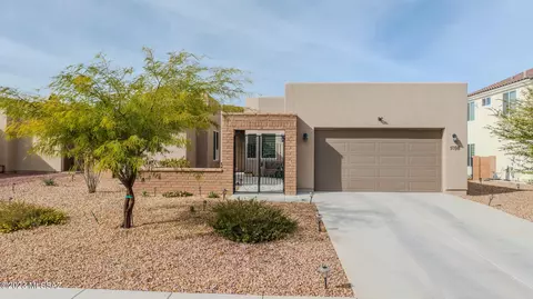 1098 Vista De Los Alamos, Rio Rico, AZ 85648