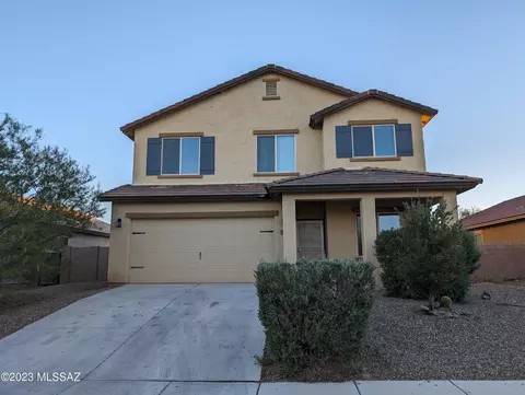 8285 W Kittiwake Ln, Tucson, AZ 85757