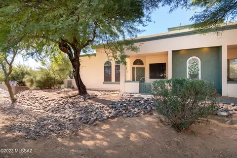 2405 W Via Di Silvio, Tucson, AZ 85741
