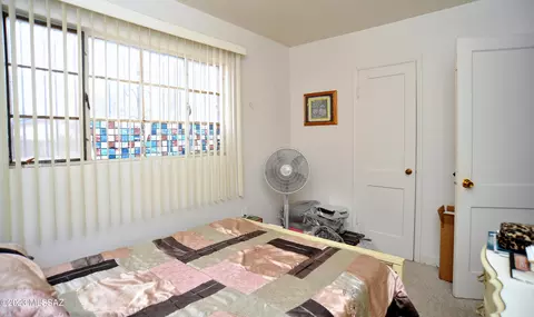Bedroom - 520 E Sahuaro St, Tucson, AZ 85705 photo 3 of 5