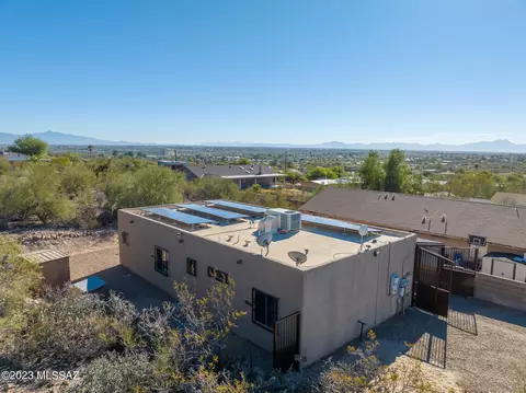 1233 S Camino Del Sierra, Tucson, AZ 85713