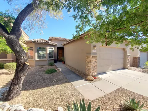 5980 N Campo Abierto, Tucson, AZ 85718