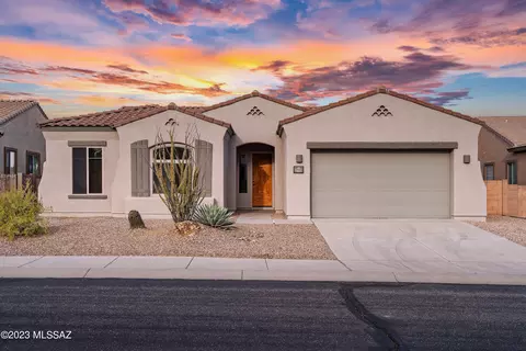7883 N Blakey Ln, Tucson, AZ 85743