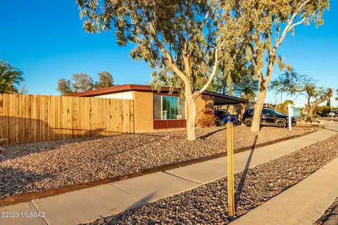 9531 E 33rd St, Tucson, AZ 85748 photo 2