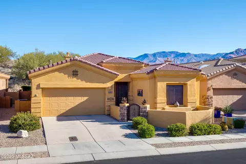 10682 N Hewitt Pl, Oro Valley, AZ 85737