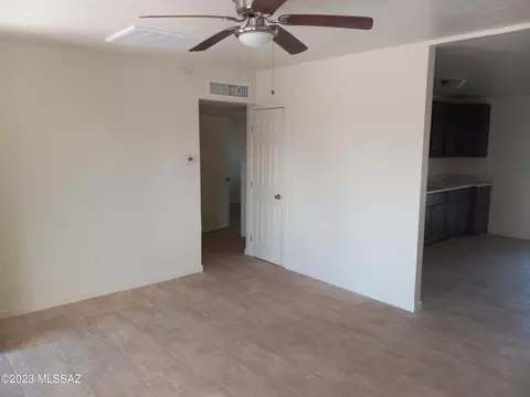 2101 E Canada St, Tucson, AZ 85706 photo 6