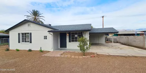 5441 E Waverly St, Tucson, AZ 85712