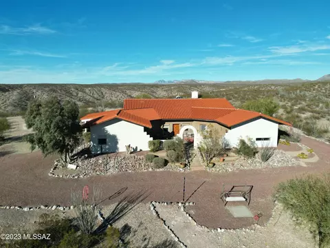 5363 N Cascabel Rd, Benson, AZ 85602