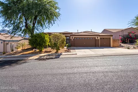 427 W Greys Rd, Tucson, AZ 85737
