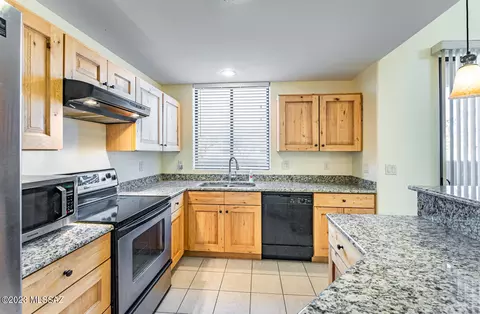 209 E Scepter Ln, Vail, AZ 85641 photo 15