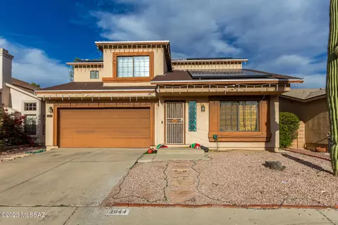 3044 W Country Meadow Dr, Tucson, AZ 85742