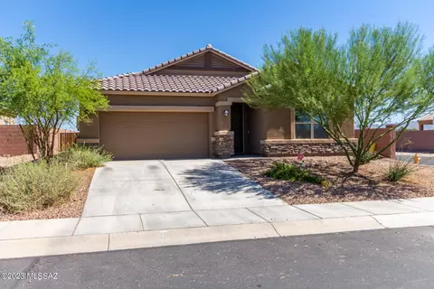 11670 W Tom Henry Way, Marana, AZ 85653