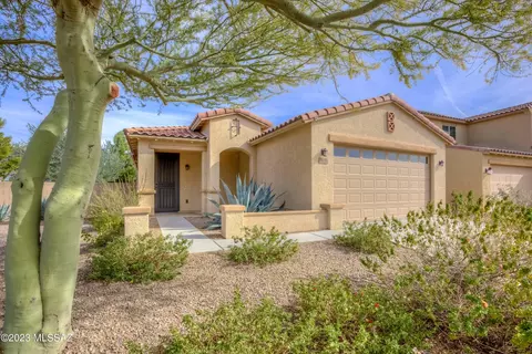 8658 N Western Juniper Ter, Tucson, AZ 85743