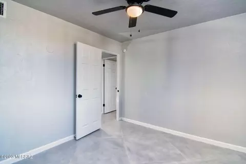 3956 E Sylvane Dr, Tucson, AZ 85711 photo 20