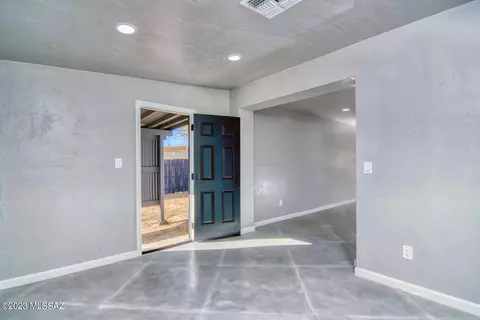 3956 E Sylvane Dr, Tucson, AZ 85711 photo 14