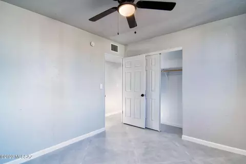 3956 E Sylvane Dr, Tucson, AZ 85711 photo 24