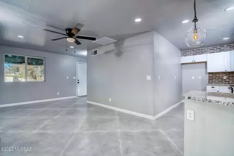 3956 E Sylvane Dr, Tucson, AZ 85711 photo 12