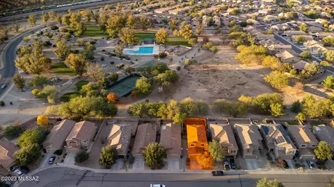 983 E Mount Shibell Dr, Sahuarita, AZ 85629