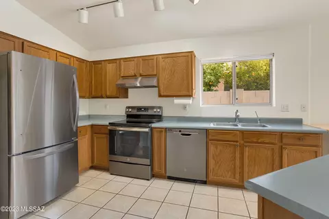 8910 E Laurie Ann Dr, Tucson, AZ 85747 photo 5