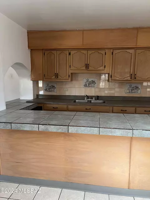 Kitchen - 1007 4th St, Douglas, AZ 85607 photo 2 of 6