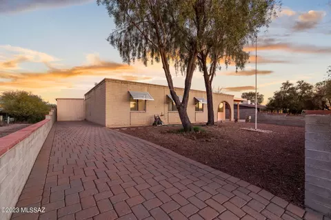 6349 S Dorado Ci Cir, Tucson, AZ 85746